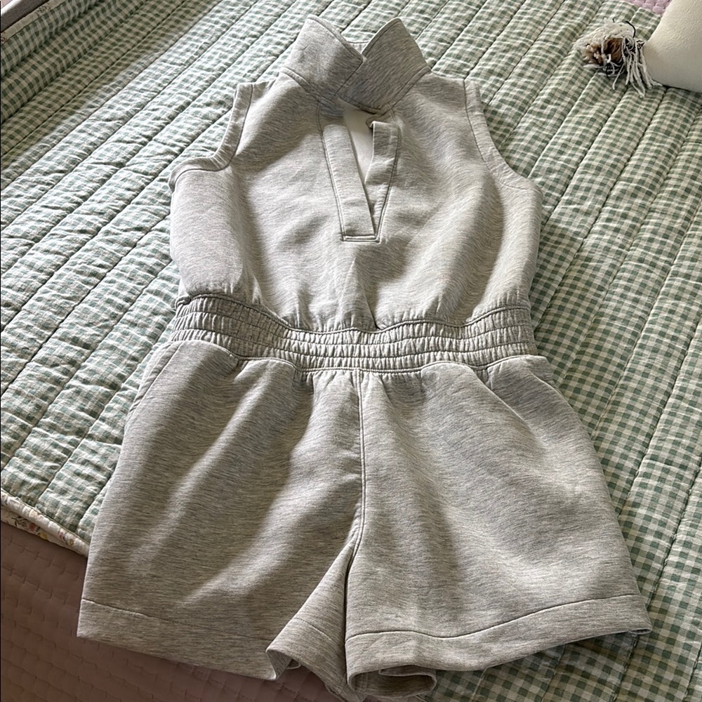 Abercrombie & Fitch Gray Jumpsuit Relaxed Fit